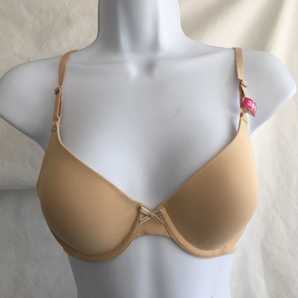 Women’s size 34B underwire bra